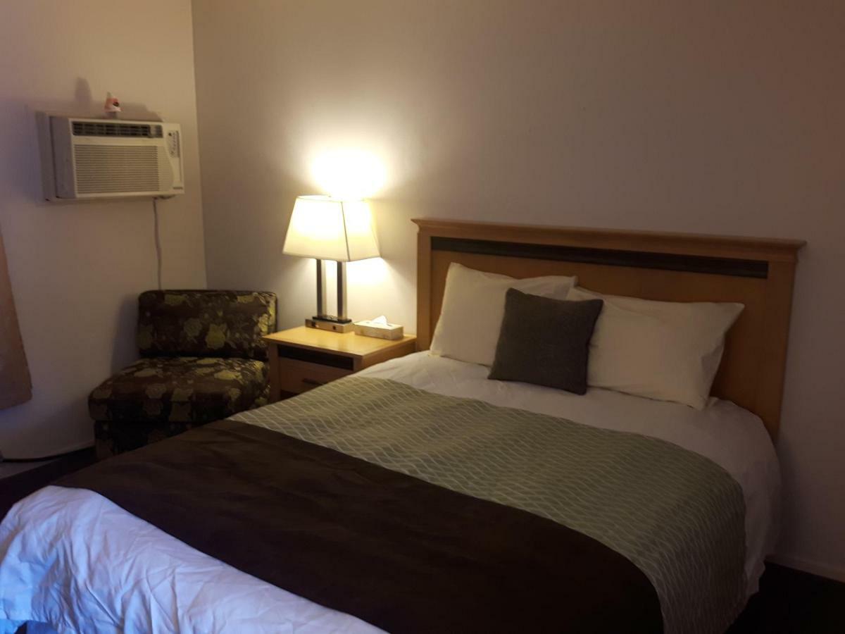 Fuller Lake Chemainus Motel المظهر الخارجي الصورة